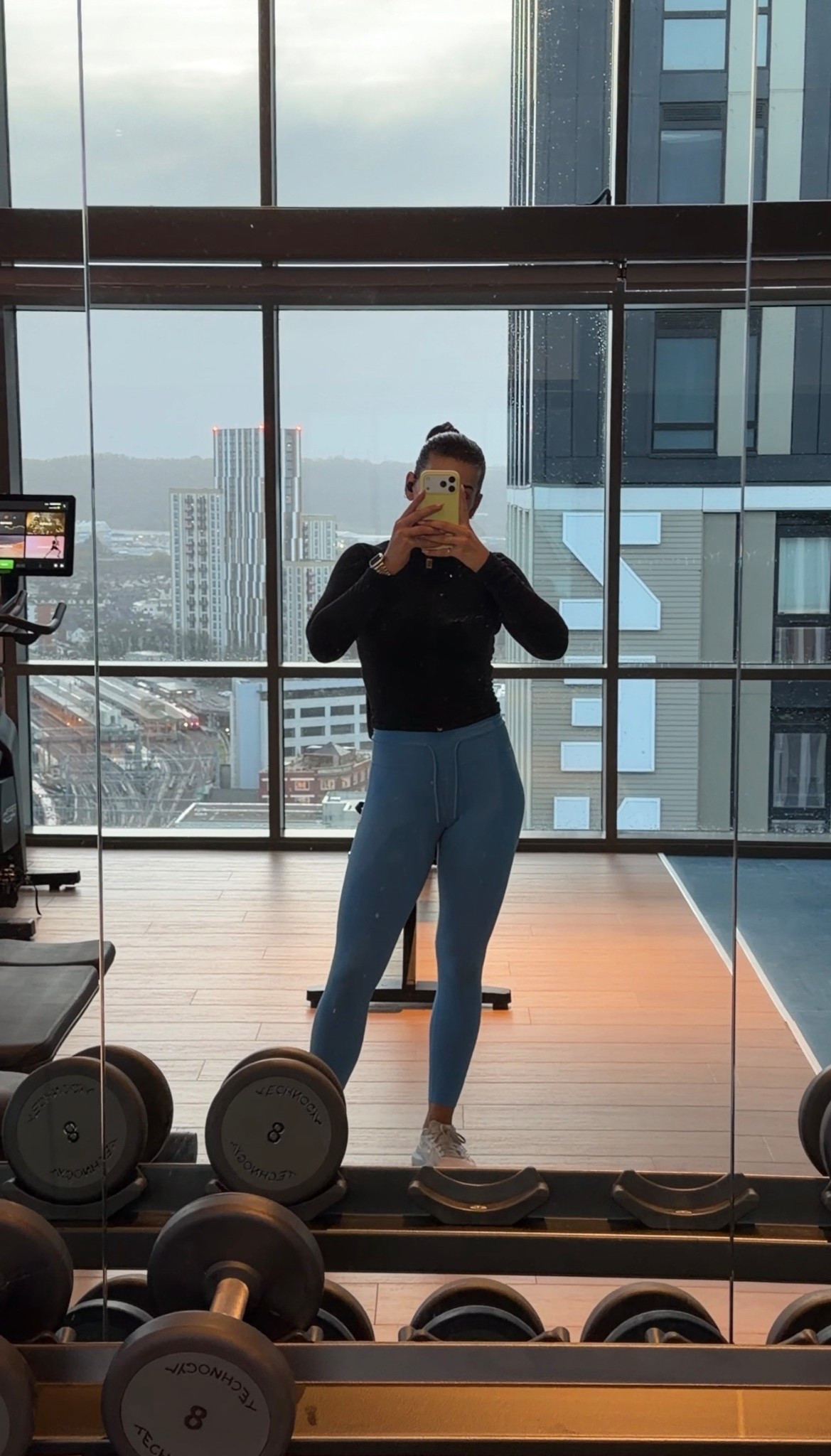 my favorite leggings and jacket 

#LTKwinter #LTKfitness #LTKcanada