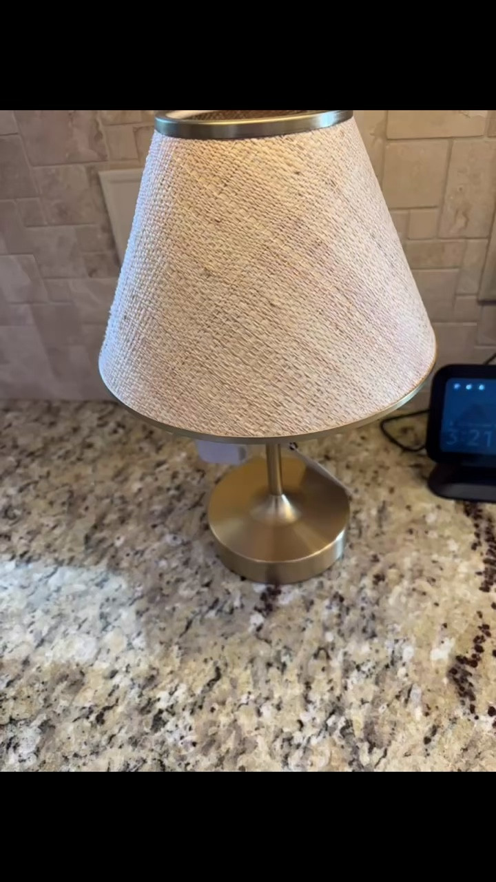 These little battery lamps are getting cuter and cuter. Check out this one from 🎯 . It is perfect for under the kitchen counters, on a bookshelf, a desk, really anywhere. Three different light settings and comes with a recharging cord.￼￼