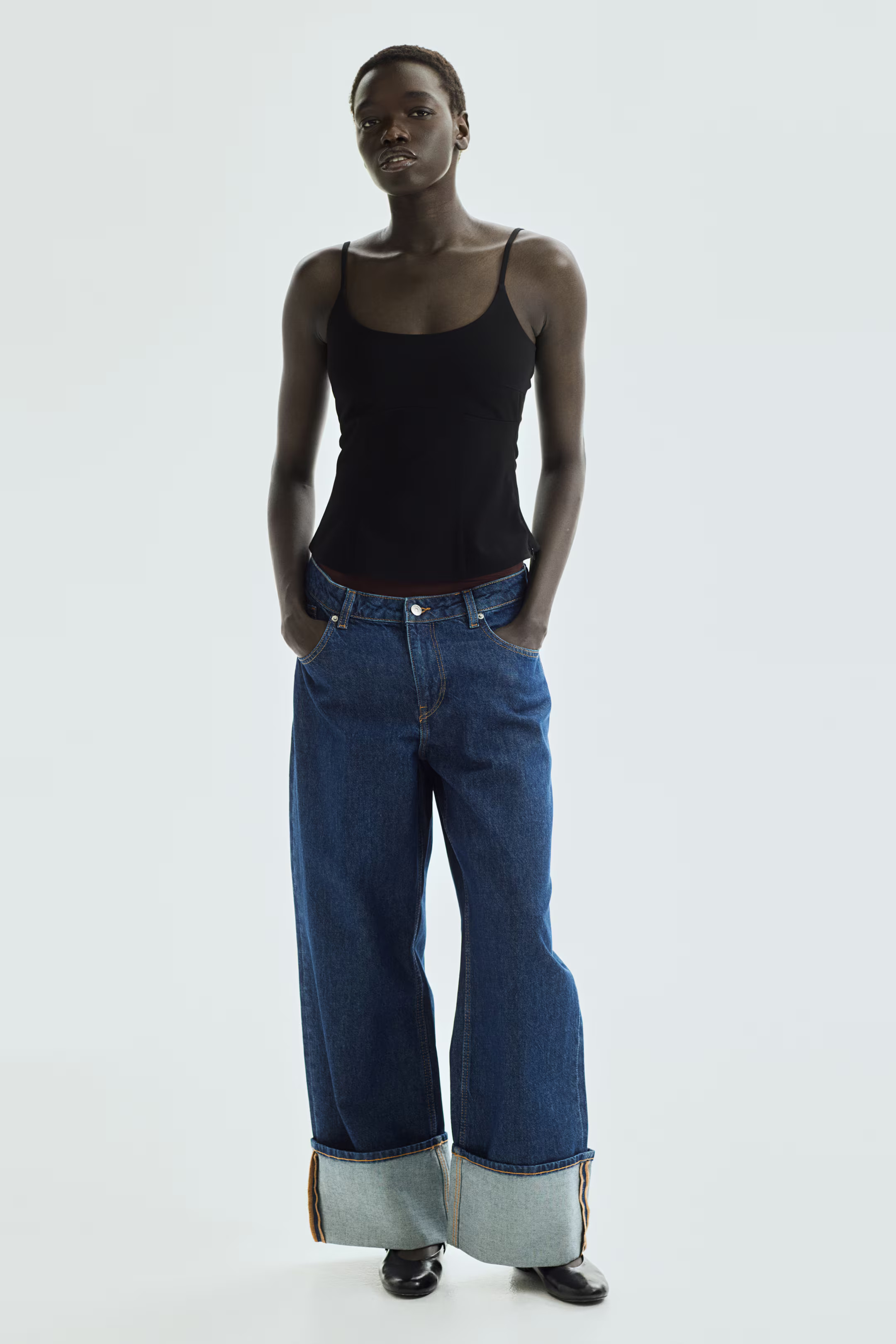 Corset-style strappy top | H&M (UK, MY, IN, SG, PH, TW, HK)