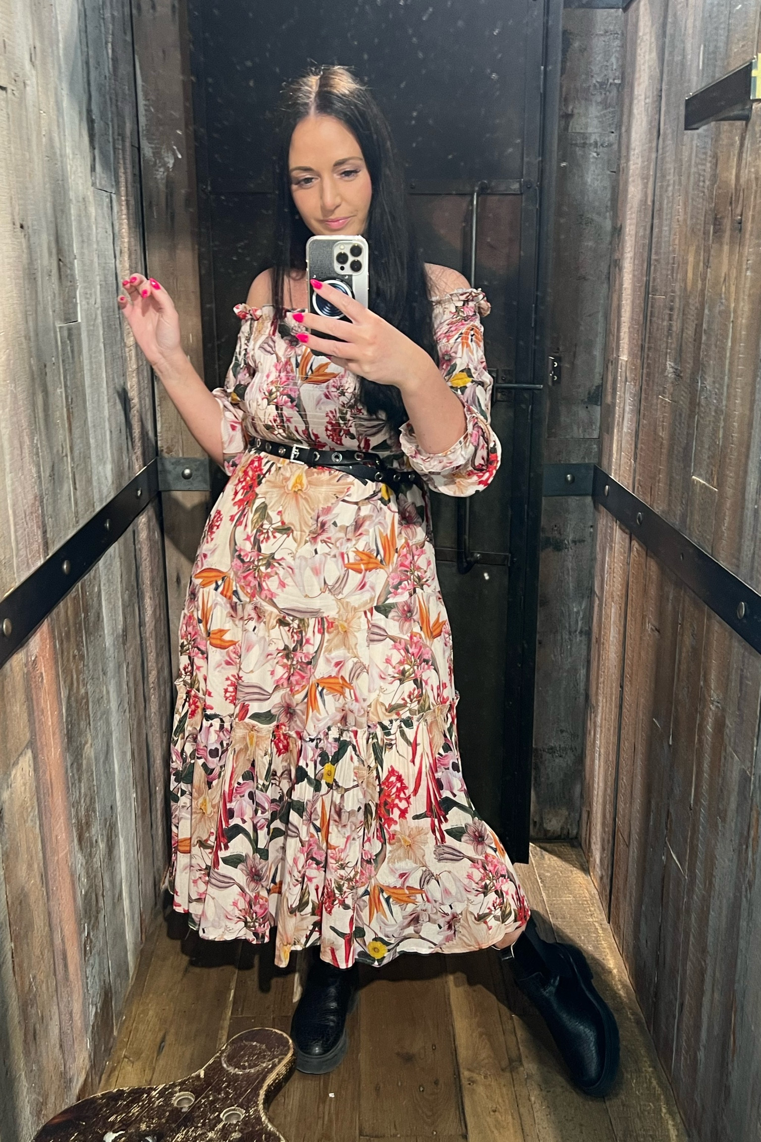 Floral dress if dreams 😍

https://rstyle.me/+DWTpOa41JFlmyfGoGdd2qA

#LTKunder50 #LTKtravel #LTKstyletip