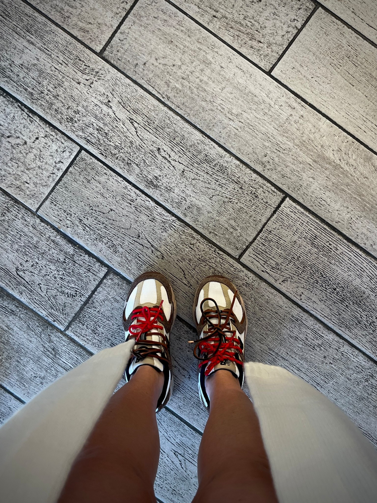 Sneakers with different shoelaces!

#LTKU #LTKShoeCrush #LTKStyleTip