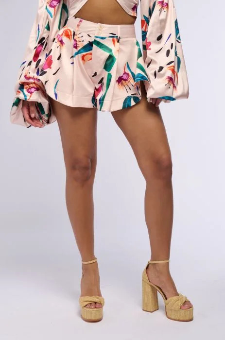 CANDY RAIN SHORTS IN WHITE MULTI | AKIRA