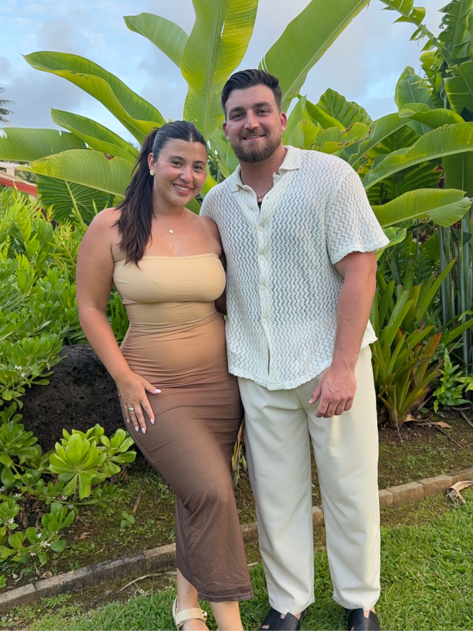 Hawaii outfit 🫶🏼

#vacation #hawaii 

#LTKMidsize #LTKTravel #LTKFindsUnder100