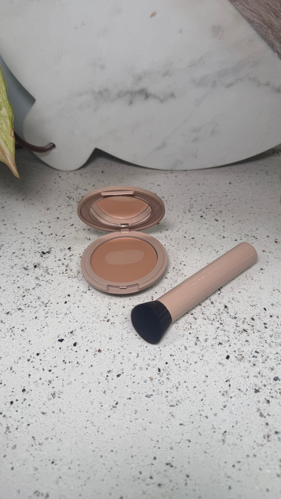 Makeup, foundation, no makeup makeup, foundation over 40, foundation over 50, makeup over 40, makeup over 50

#LTKgrwm #LTKOver40 #LTKBeauty
