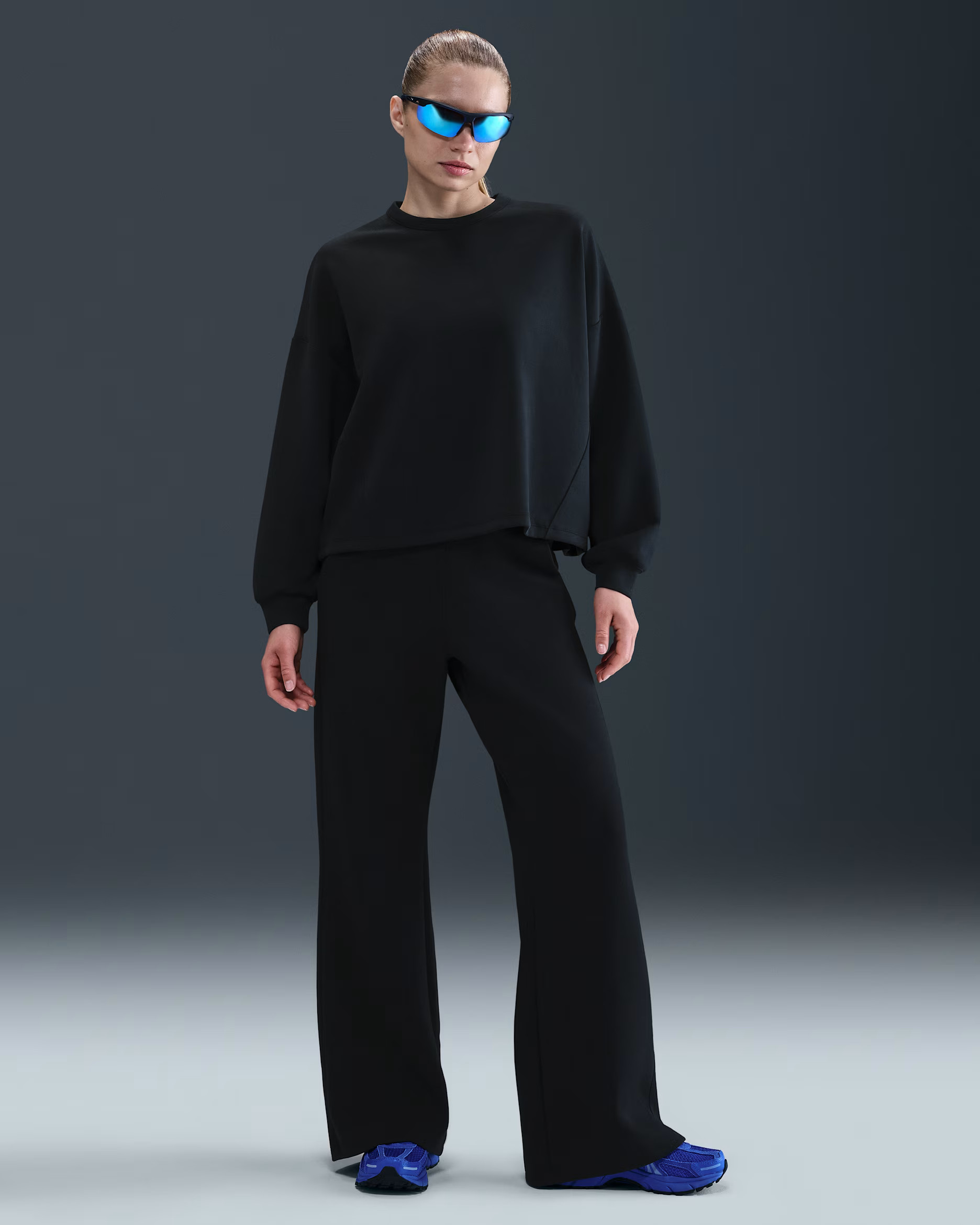 Nike 24.7 ImpossiblySoft Women's Dri-FIT High-Waisted Loose Flared Pants | Nike (US)