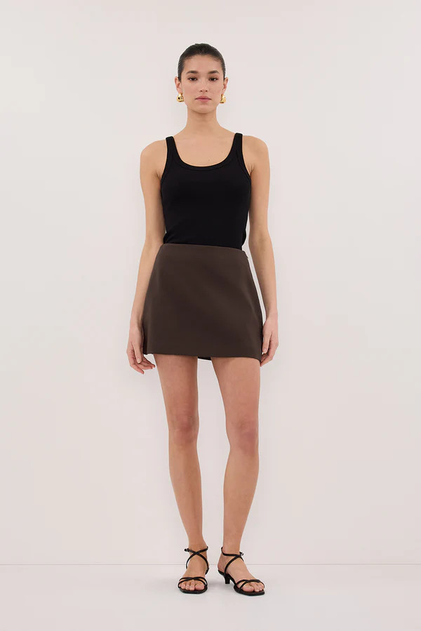 SOHO BITTER CHOC TAILORED SKORT | DISSH