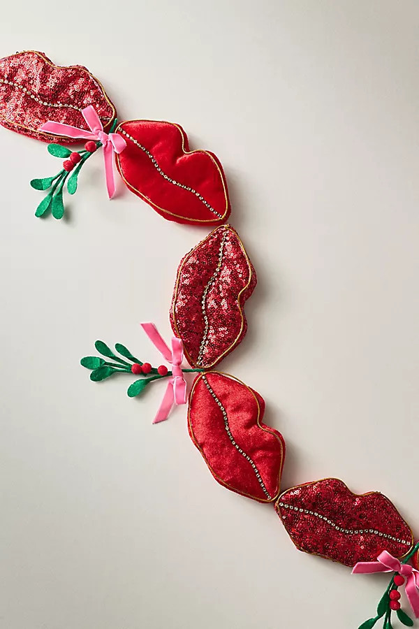 Kissmas Garland | Anthropologie (US)