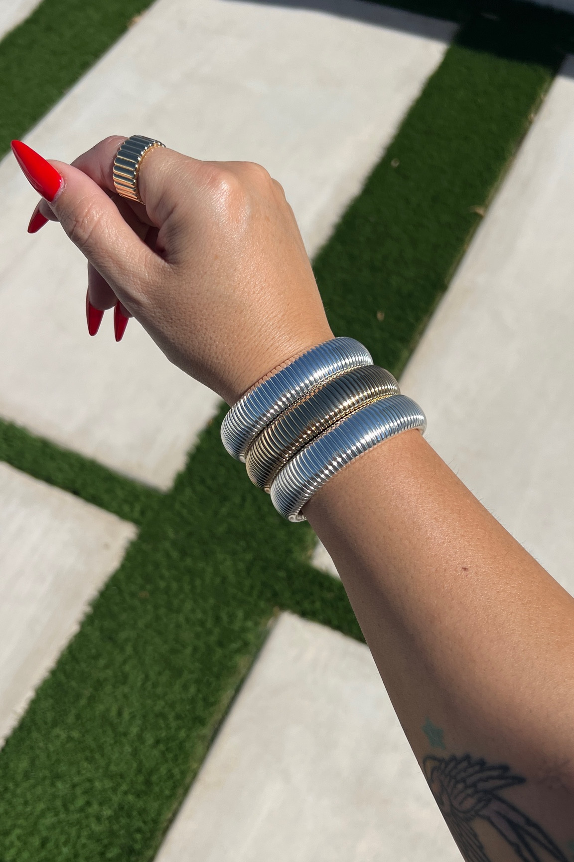 New at Miranda Frye !! 

When I say I’m obsessed with these bracelets I’m OBSESSED ! I have 3 gold and 3 silver so I can stack them like this. They are so so good !! I wear a size M 

Also linking my other new pieces that are amazing as well ✨🤍 

Use code Shayna10 to save $ and get free shipping ☺️ 

These would make a great gift for the holidays. Miranda Frye quality is unmatched for the price. 
#Jewelry #Mirandafrye #Bangles #Bracelet #Necklace #Ring 

#LTKGiftGuide #LTKfindsunder100 #LTKHoliday