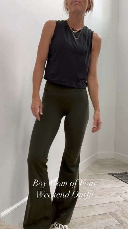 this is my boy Mom for weekend sports mom outfit. I love a great flared legging, and it pairs perfectly with the super comfy cropped tank.

#SportsMom #FallOutfits #FlaredLeggings #WeekendOutfits #CasualOutfits #Activeoutfits

#LTKstyletip #LTKSeasonal #LTKfitness