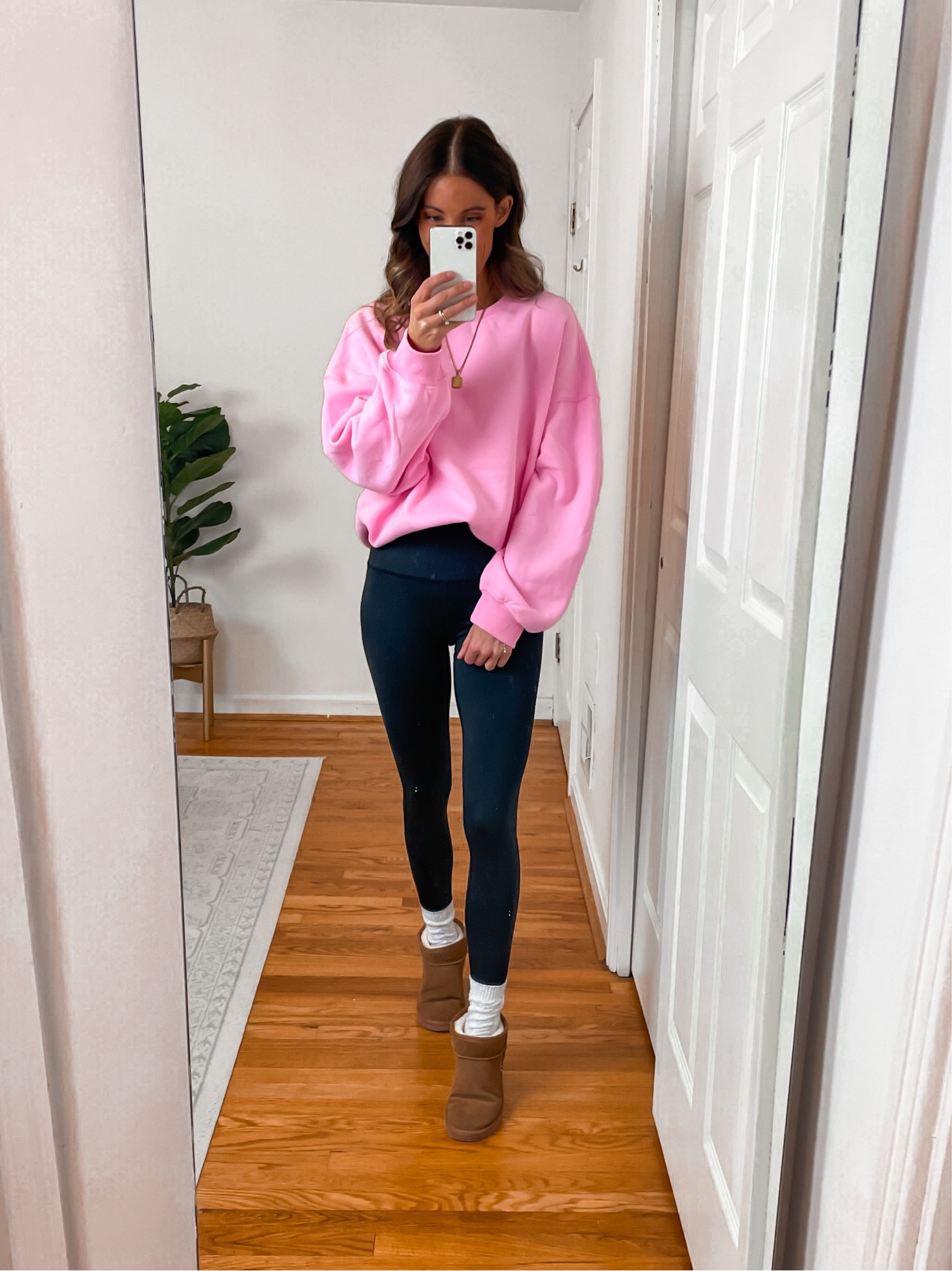 Valentines Day Outfit | Valentines Day | Sweatshirt fits oversize 

#LTKstyletip #LTKunder50 #LTKSeasonal