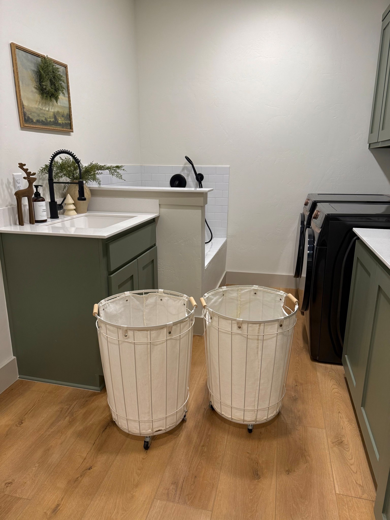 My favorite laundry baskets 🧺 