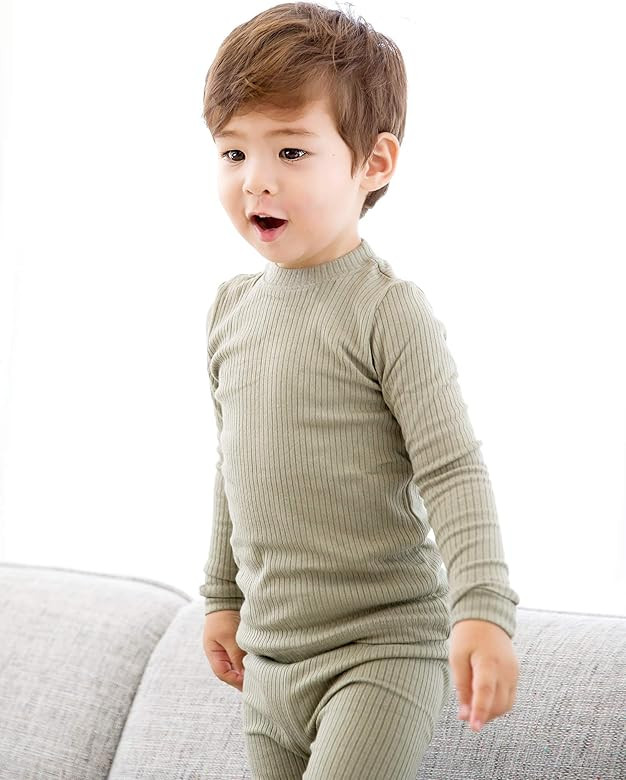 VAENAIT BABY 6M-12Y Kids Unisex Girls & Boys Soft Comfy Modal Tencel Shirring Sleepwear Pajamas 2pcs | Amazon (US)