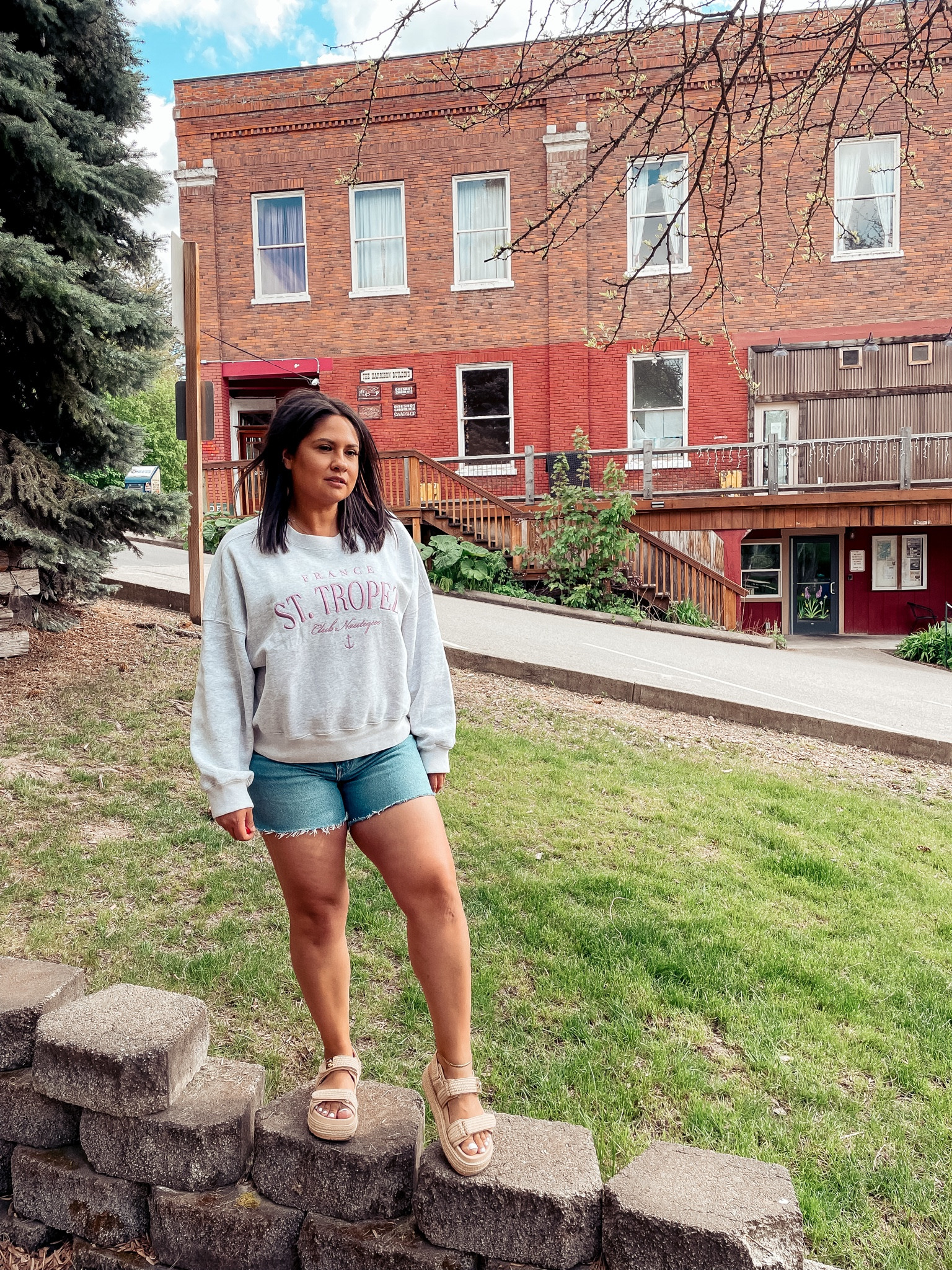 { shorts af ❥ the abercrombie shorts event is ending tonight!! 

**use AFSHORTS to save an EXTRA 15% off almost everything. }  

#LTKSaleAlert #LTKStyleTip #LTKMidsize