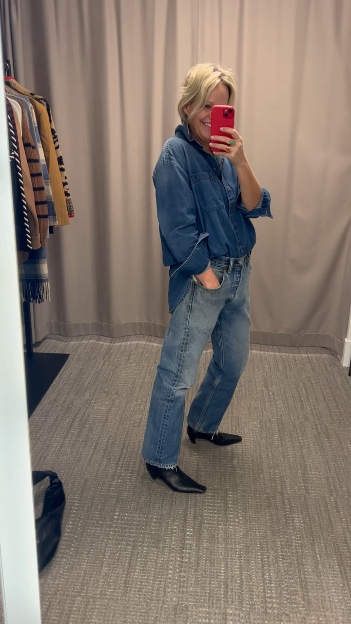Denim on Denim 💙

My jeans are 33 x 33 for reference - Shirt is Medium 

#LTKVideo #LTKstyletip #LTKitbag