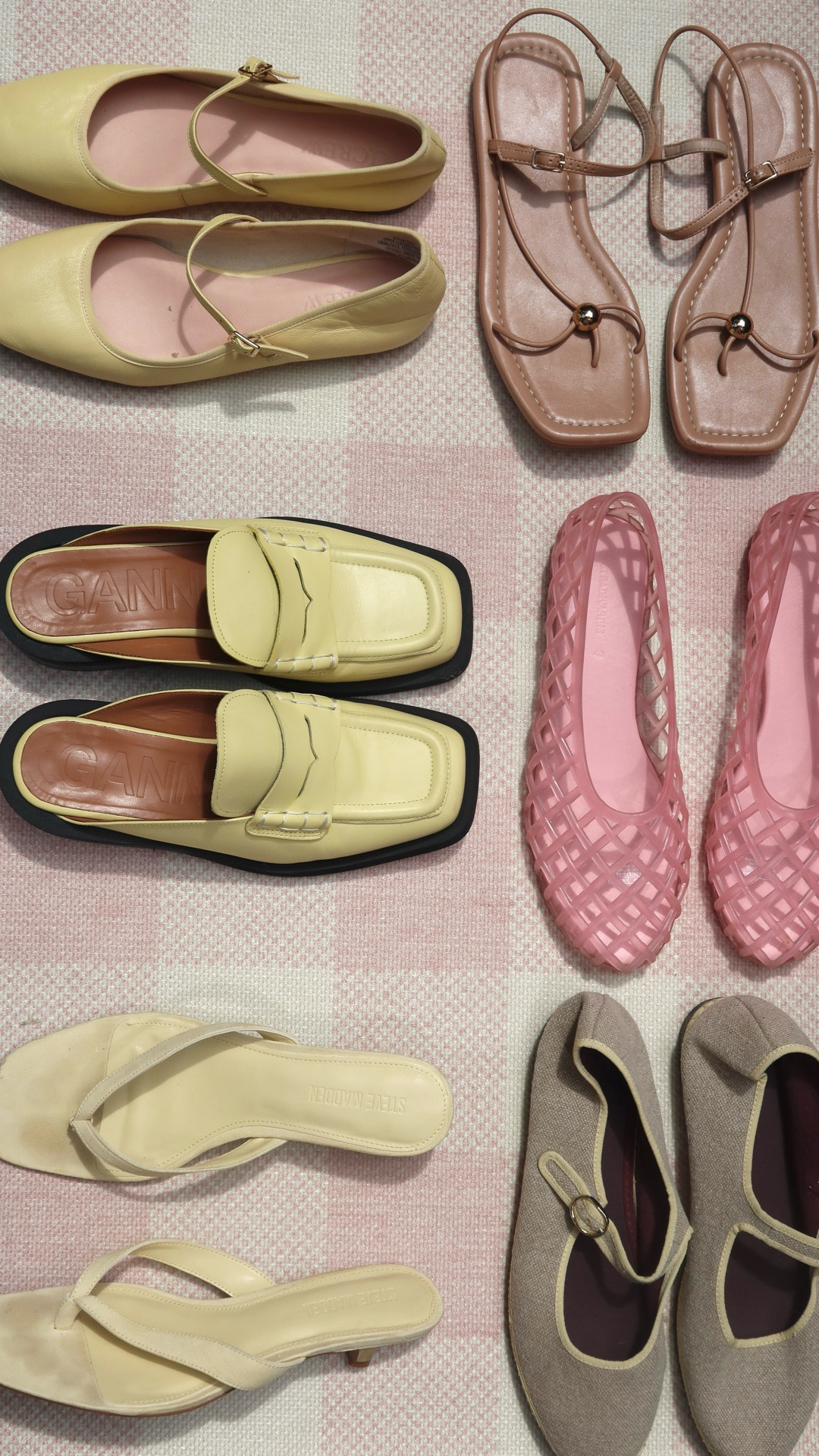 Summer sandals, flats and jellies 

#LTKFindsUnder100 #LTKSaleAlert #LTKShoeCrush
