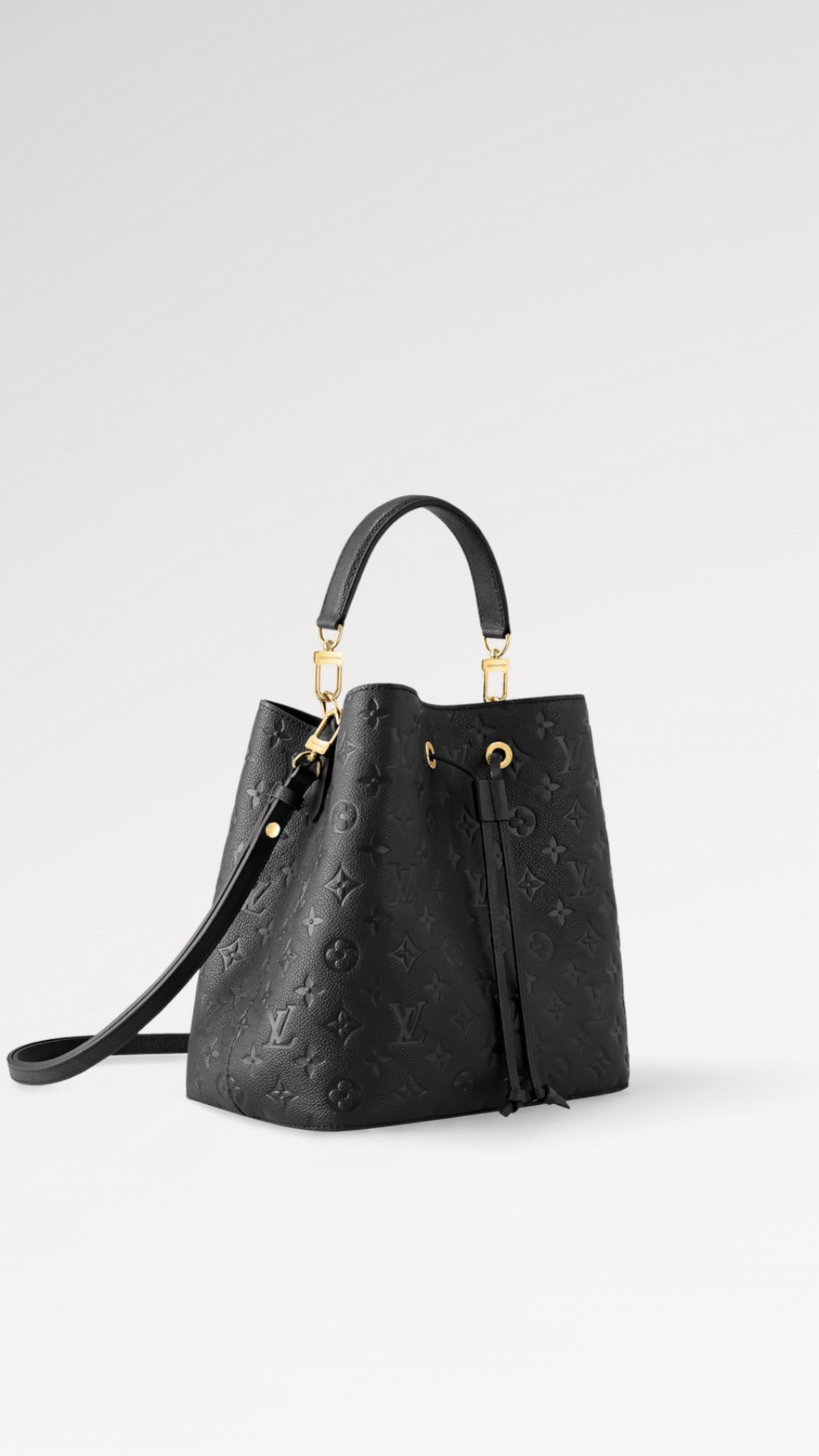 One of my fav LV  bags 🖤

#LTKselfcare