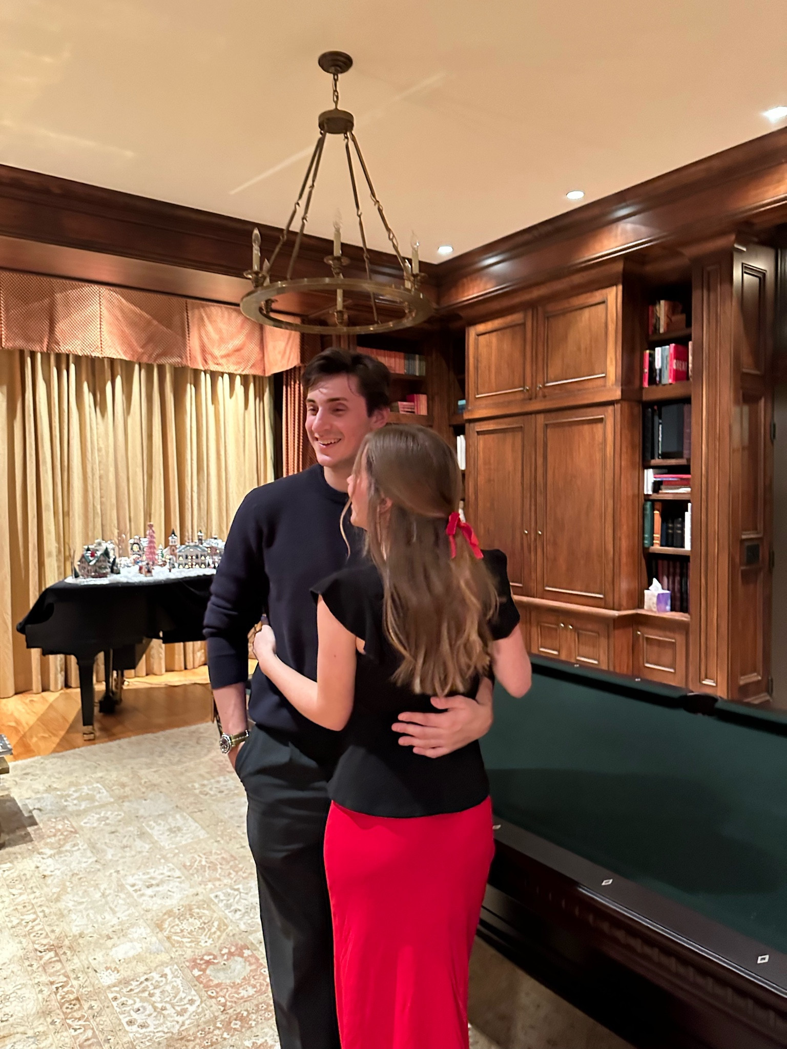 Winter Red Evening Look

#LTKshoecrush #LTKSeasonal #LTKstyletip