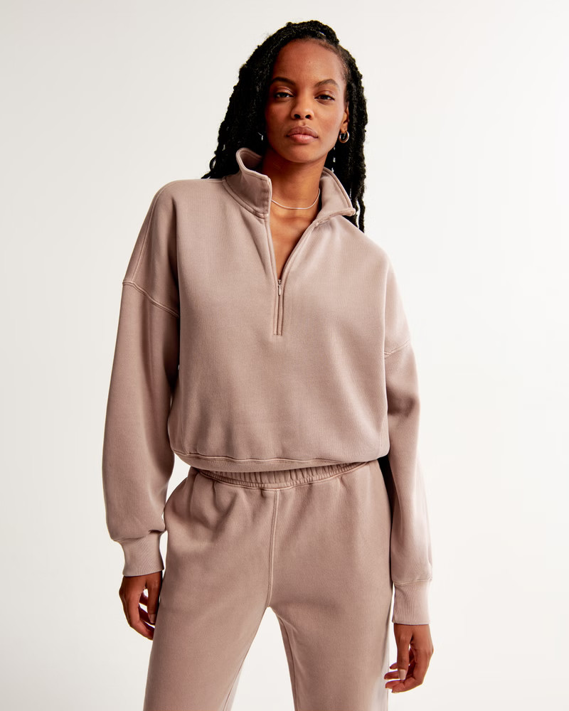 Essential Sunday Half-Zip | Abercrombie & Fitch (US)