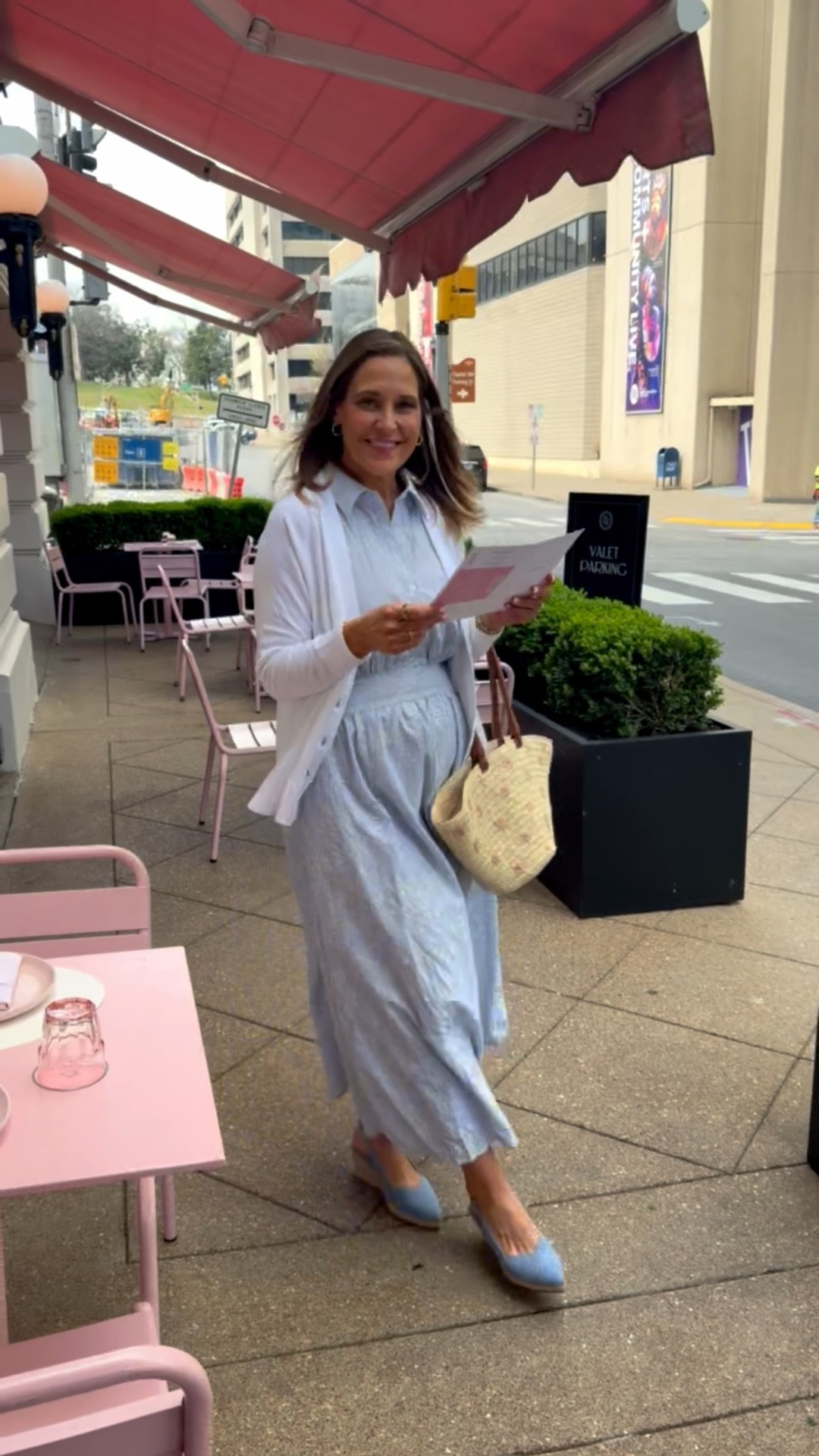 Spring weather calls for breey dresses—flowy, radiant, and perfectly made for sunshine and warm afternoons!
 s

#LTKMidsize #LTKOver40