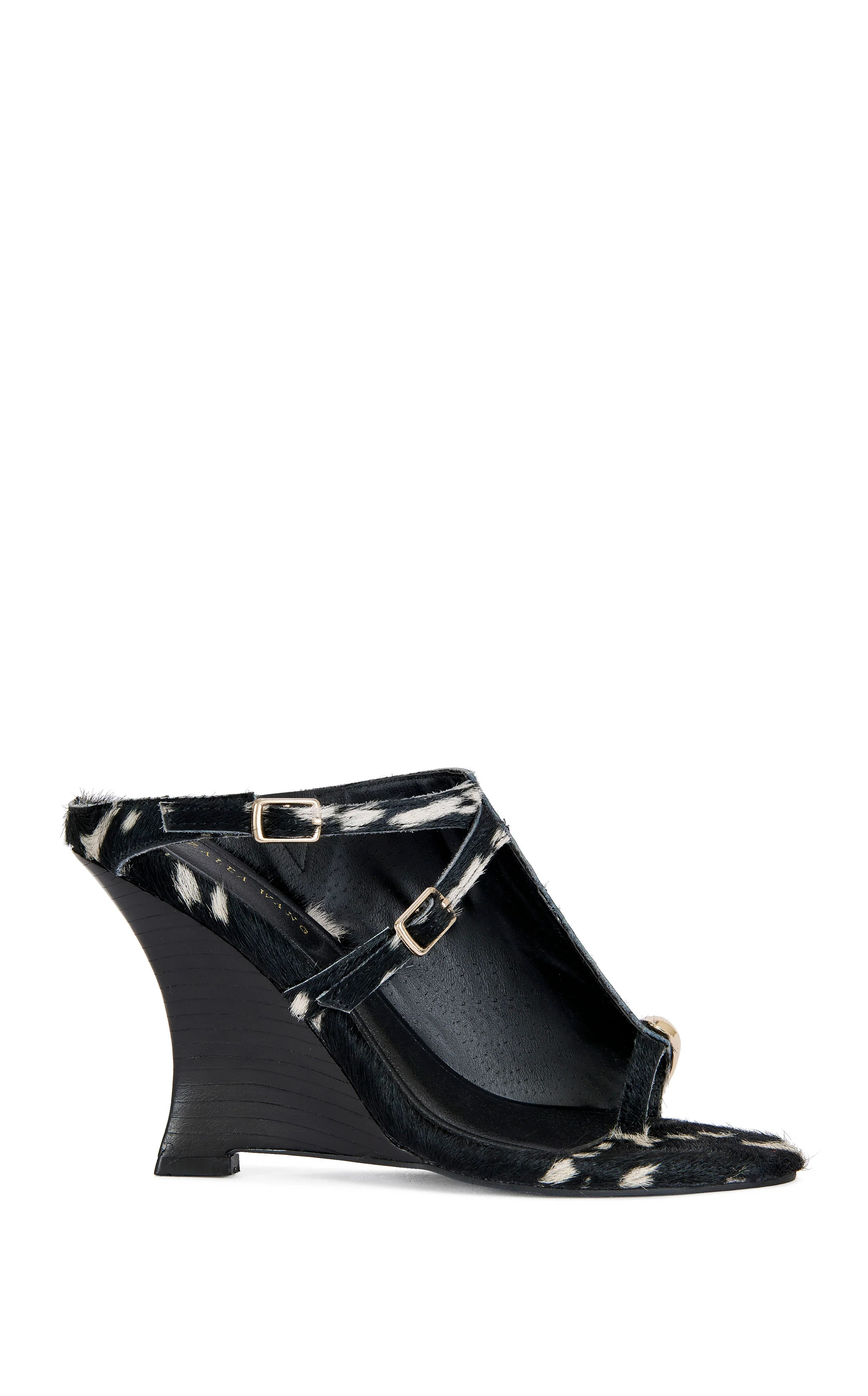 GIANNIS-BLACKWHITE CALF HAIR WEDGE SANDAL | Azalea Wang