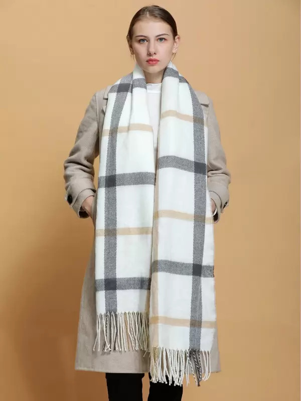Plaid Pattern Fringe Hem Scarf | SHEIN