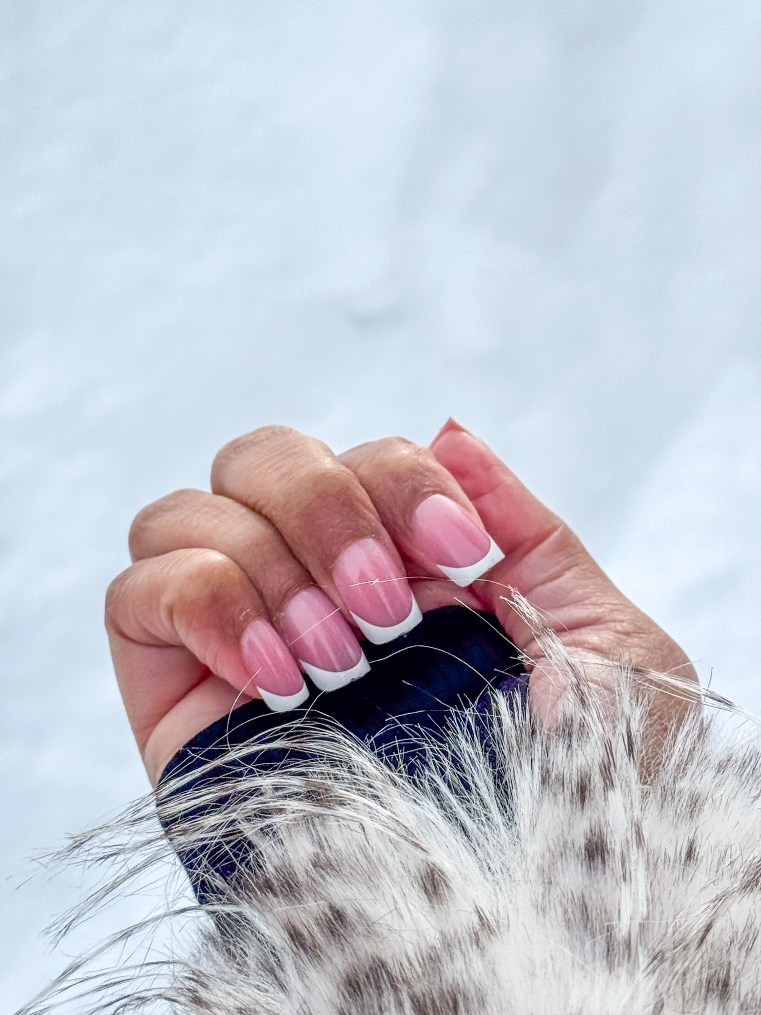 POV: You stopped overpaying for acrylics. 🛑 I’ve been testing these press-ons and I’m impressed by the durability. They don’t feel flimsy and the shape is 10/10. If you’re looking for a quick DIY mani that looks professional, these are it.
Pro Tip: Use a dehydrator or alcohol pad before applying for the longest wear! 💡
#pressonnails #diymani #budgetbeauty #nailinspo #manicureideas #amazonbeauty #targetstyle
