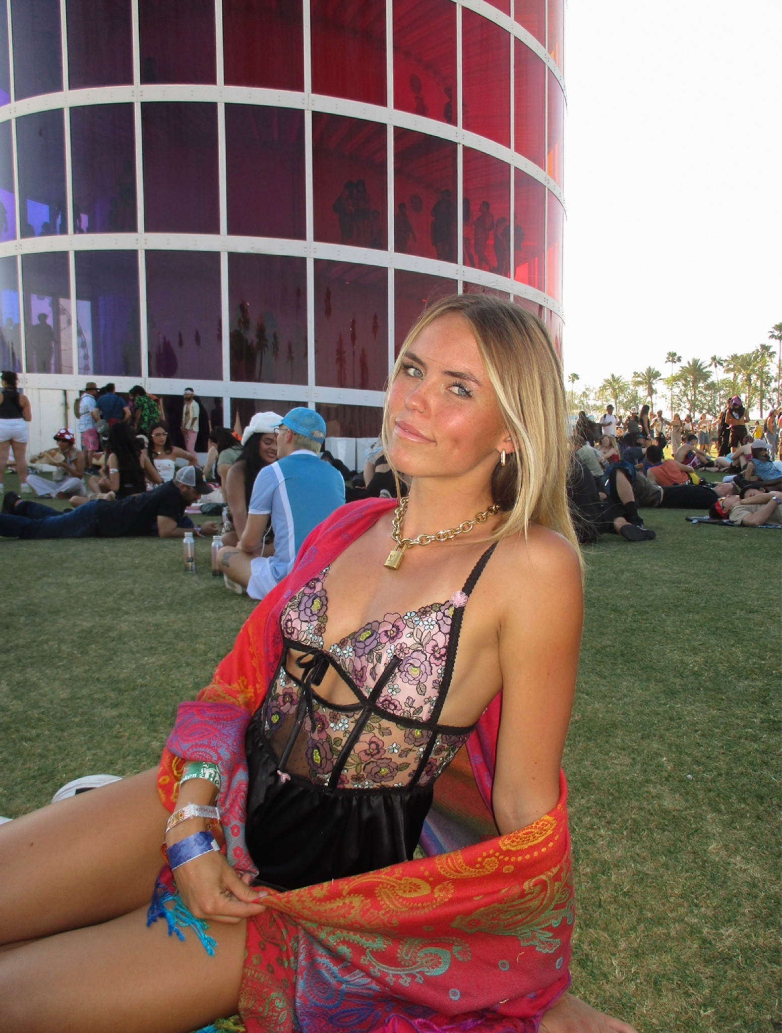 Coachella look

#LTKSaleAlert #LTKTravel #LTKSeasonal