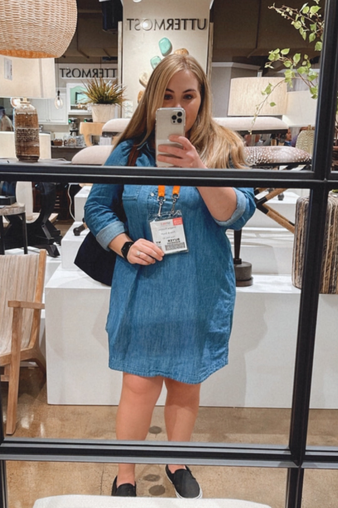 #Casual #workwear for a #tradeshow #longchamp #vans #ootd 

#LTKcurves #LTKtravel #LTKworkwear