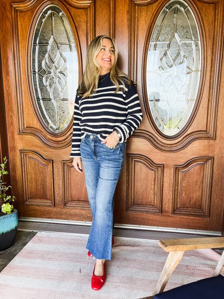 This is my go to look for Parisian chic! I have more than already gotten tons of wear out of this striped sweater! The trench coat in under $100 & a classic. The red flats are so chic right now & add a nice touch of color to the outfit. Sweater & jacket XS, jeans are 2 I cut the bottoms to show some ankle
.
.
2024 spring fashion, spring capsule wardrobe, 2024 clothing trends for women, grown women outfits, spring 2024 fashion, spring outfits 2024 trends, spring outfits 2024 trends women over 40, spring outfits 2024 trends women over 50, white pants, brunch outfit, summer outfits, summer outfit inspo, outfits with white pants,sandals, cute spring dress, cute spring dresses casual knee length, cute spring dresses short, petite fashion, petite pants, petite trousers, petite fashion over 50, effortlessly chic outfits, effortlessly chic outfits spring, spring capsule wardrobe 2024, spring capsule wardrobe 2024 travel





#LTKtravel #LTKover40 #LTKSeasonal #LTKunder100 #LTKbeauty #LTKshoecrush #LTKstyletip #LTKunder50 #LTKworkwear