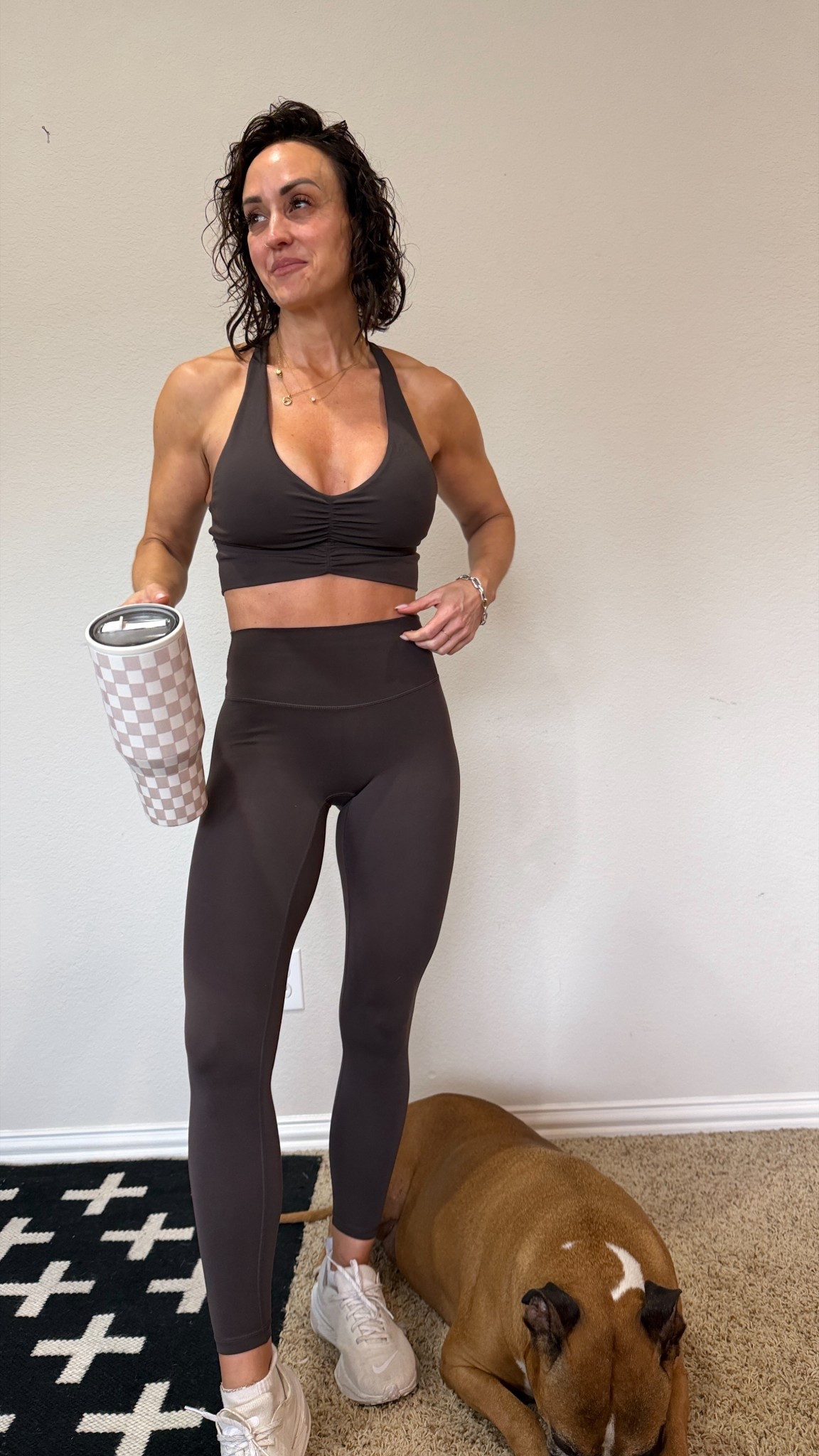 Workout set size M top, S bottoms. 

Code LORI to save on both fit and HYDROJUG
 