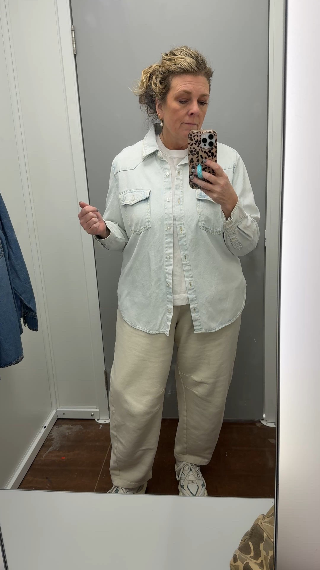 Great little denim shirt 

#LTKFindsUnder50 #LTKOver40 #LTKootd