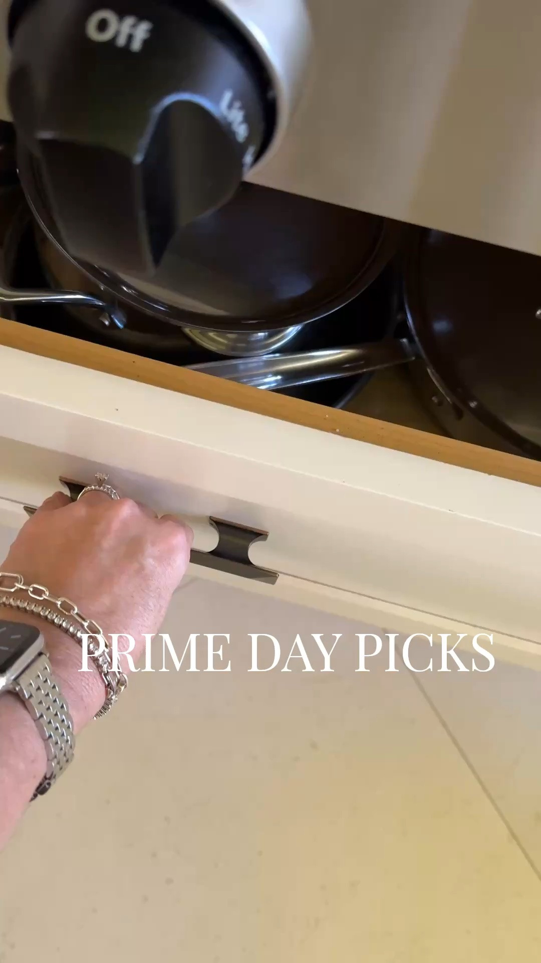 7 piece Kitchen essential in prime day sale!

Kitchen Finds. Pots Pans. All-Clad. LavenderRoseHome

#LTKHome #LTKSaleAlert