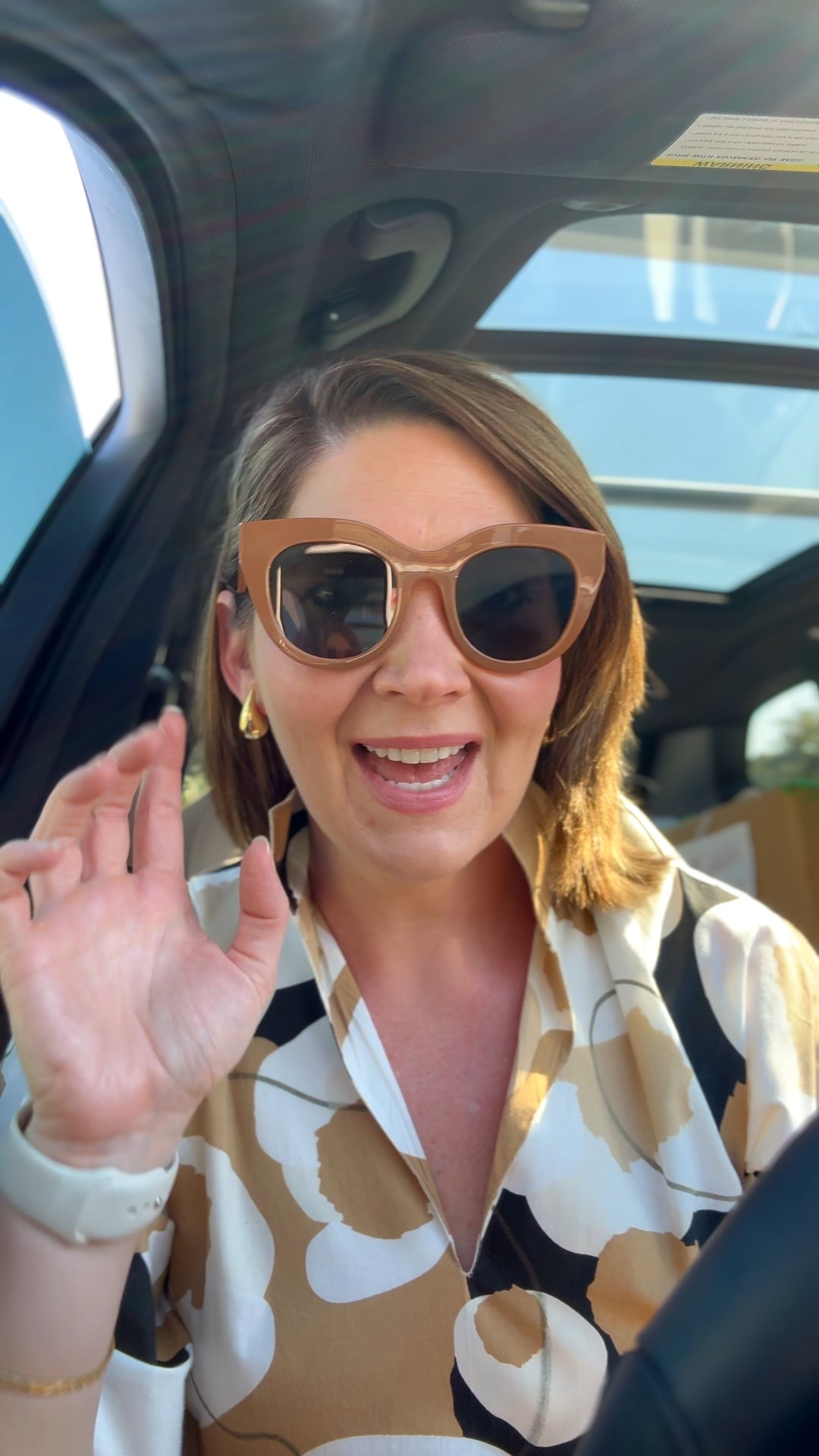 AlwaysAgnes favorite sunglasses for fall! 

#LTKFindsUnder50 #LTKOver40 #LTKSaleAlert