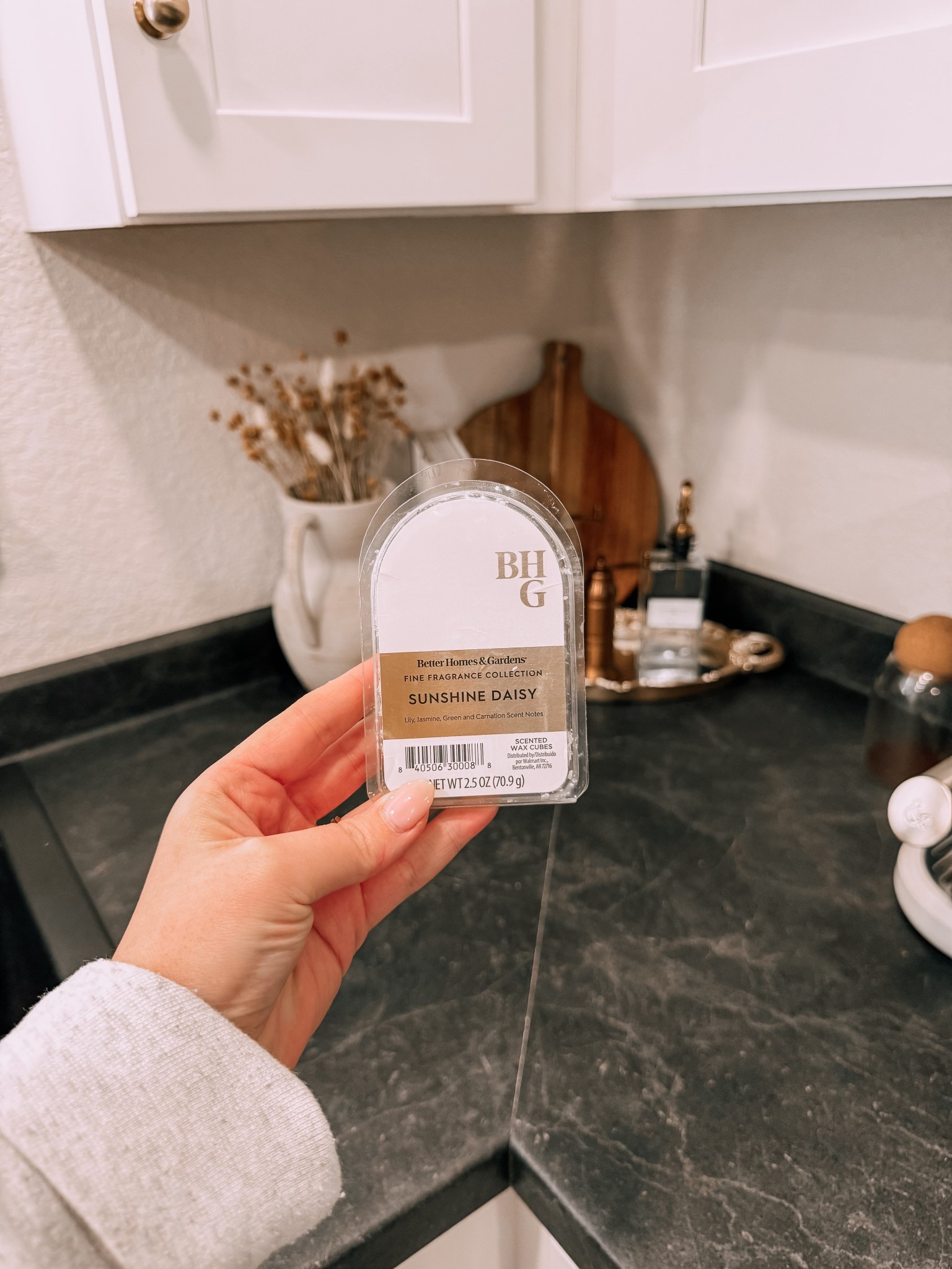 Walmart has new better homes & garden scents! This one smells like an expensive perfume 😍 

#LTKHome