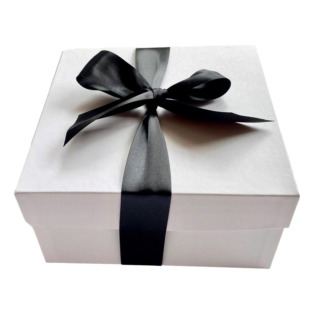 Build-Your-Own Gift Box | Giften Market