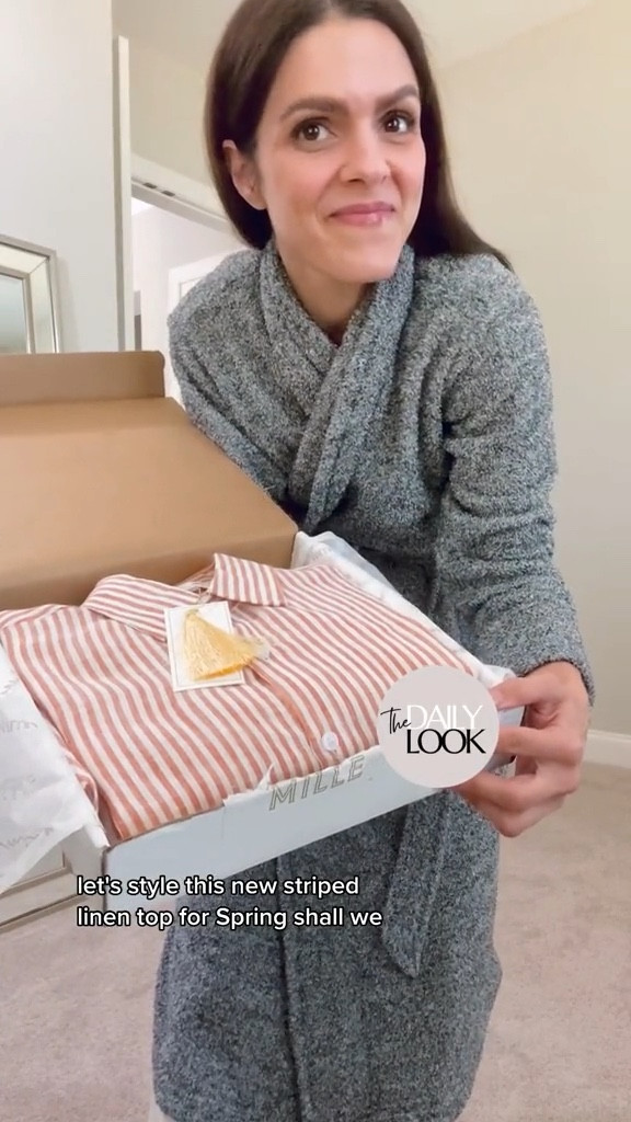 DAILY LOOK | striped button up, wide leg white jeans, western ankle boots, crossbody bag, Spring outfit idea

#LTKFind #LTKstyletip