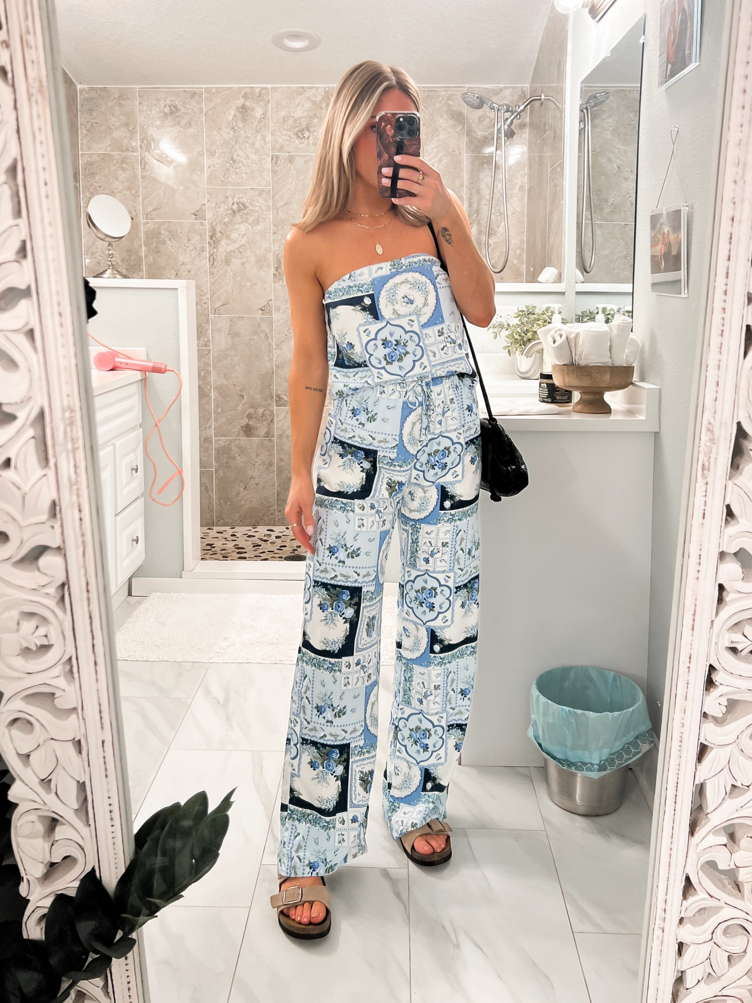 My outfit yesterday! Easy + comfy👏🏻 (wearing xs) 

#LTKSeasonal #LTKStyleTip #LTKFindsUnder100