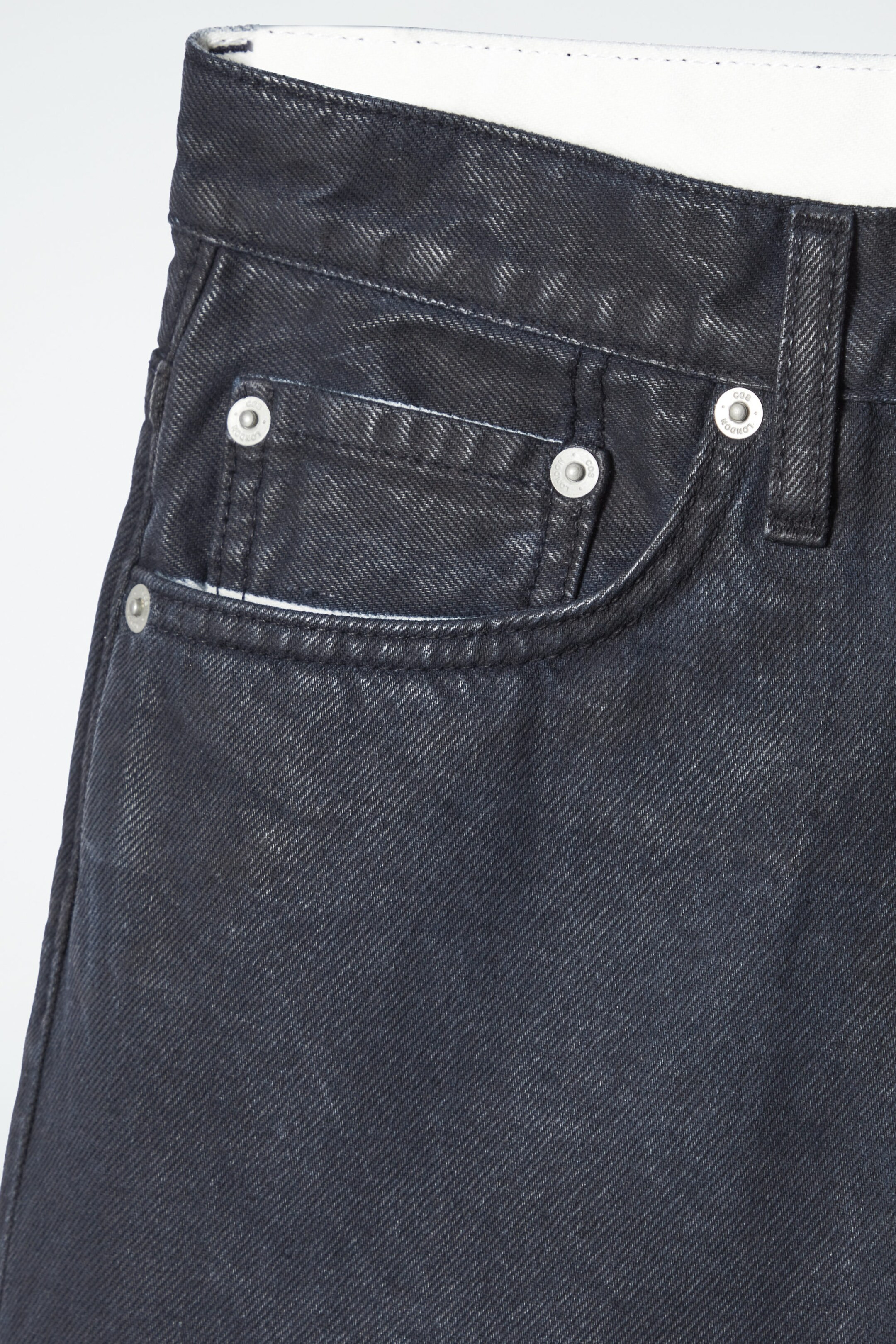 VOLUME SPRAYED WIDE-LEG JEANS - DARK BLUE | COS (EU)