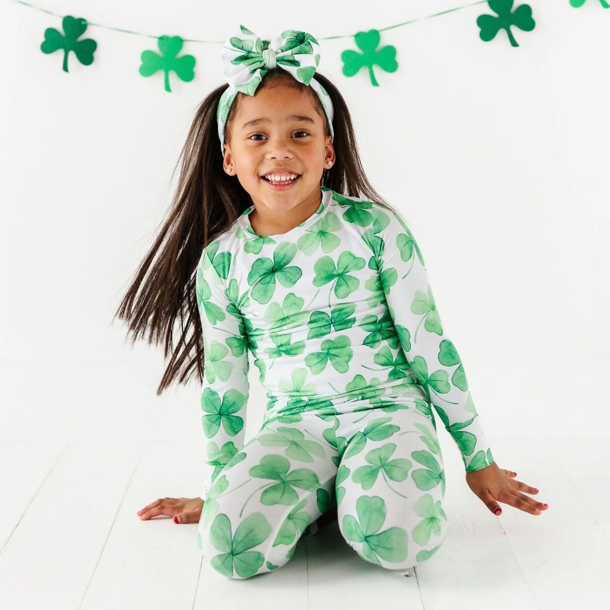 Happy Go Lucky Two-Piece Pajama Set | Bums & Roses