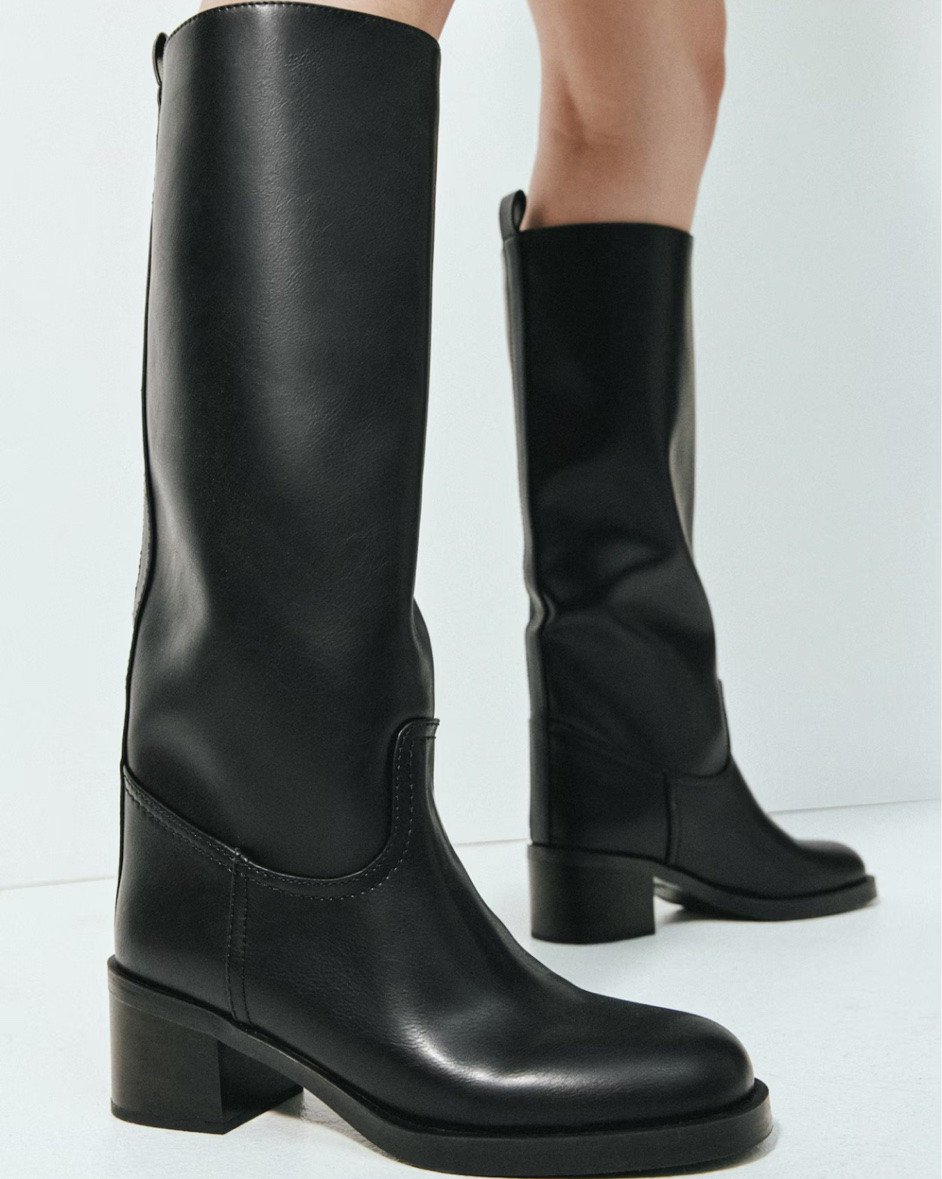 Black knee high riding boots

#LTKSeasonal