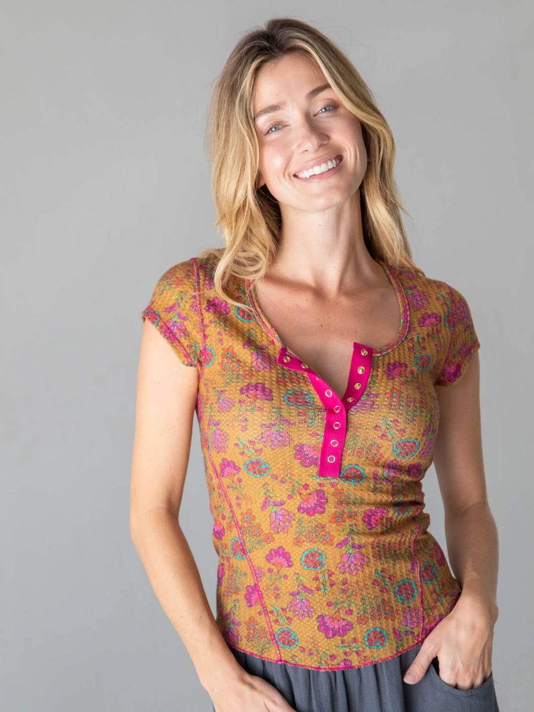 Reagan Waffle Tee | Natural Life