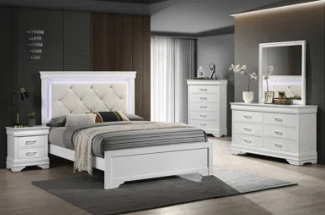 Bedroom Furniture Sets

#LTKHome #LTKHoliday #LTKSaleAlert