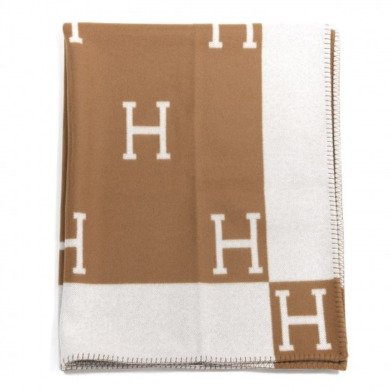 HERMES Wool Cashmere Avalon Blanket Ecru Camel | Fashionphile