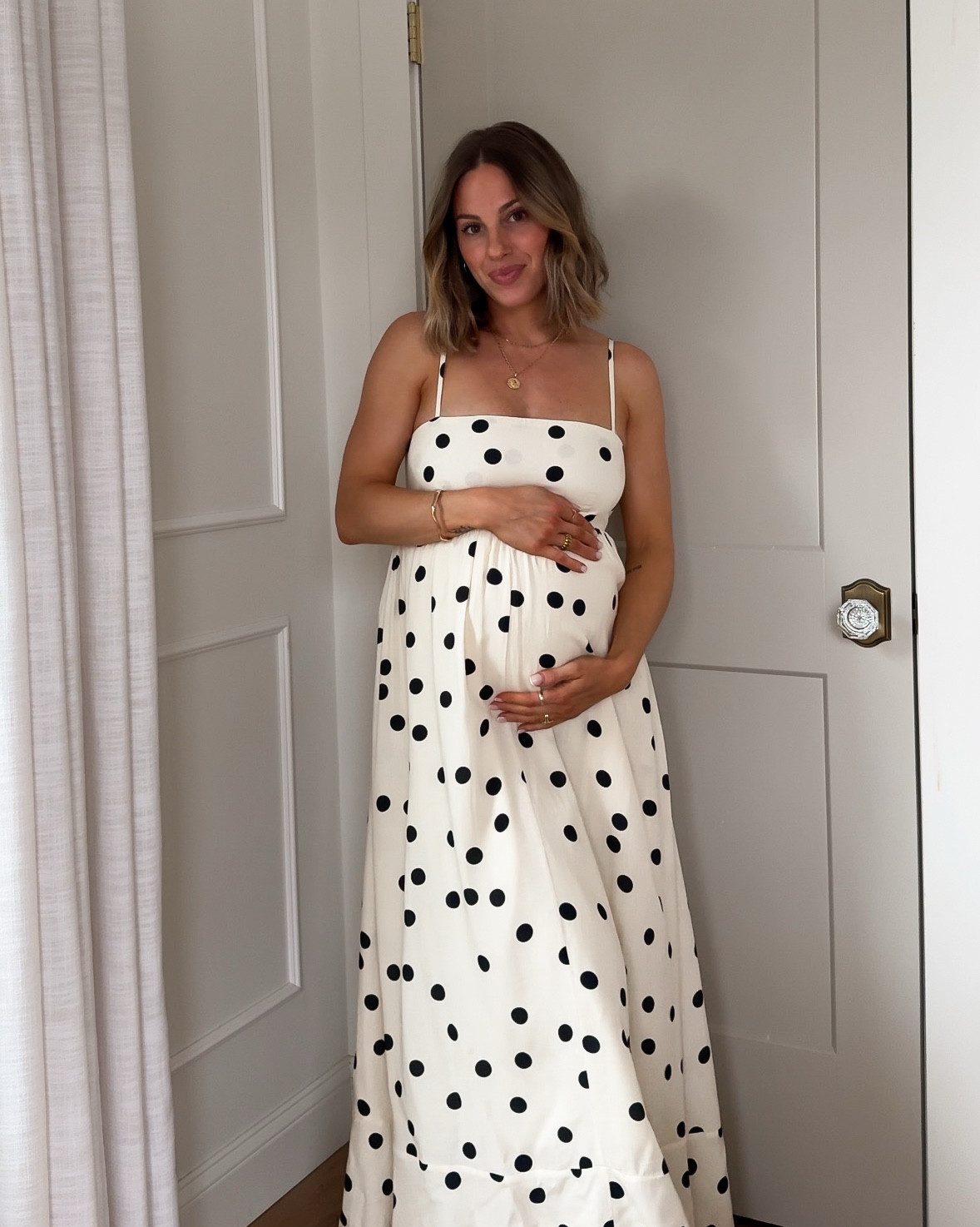 Bump friendly Spring/Summer option! 🌸🌺 So flattering and comfy! I sized up for the growing bump.  

 

#LTKmomlife #LTKBump #LTKdayinmylife