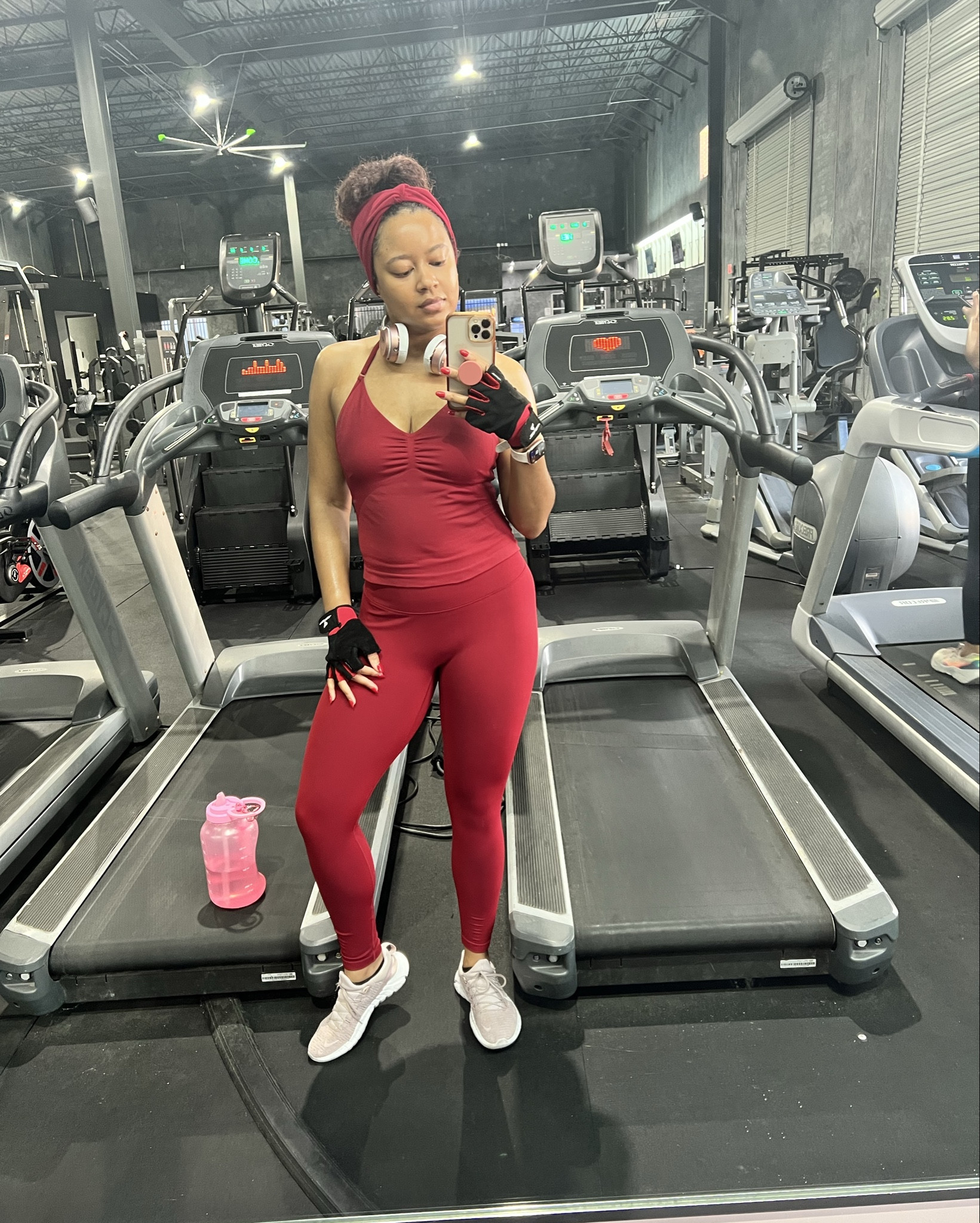 All red workout fit ♥️ 

#LTKActive #LTKfitnessgoals