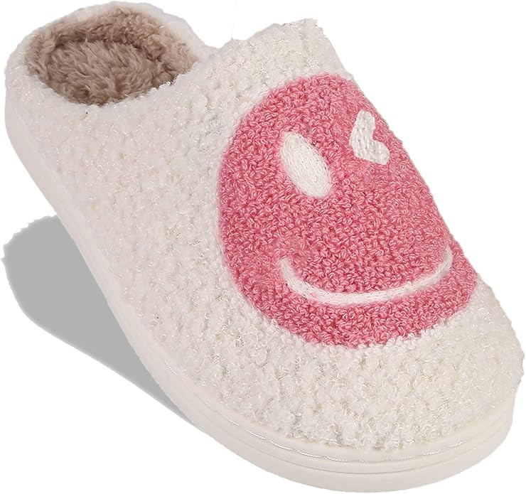 Amazon.com | Fuzzy Wool-Like Fleece Lined Smiley Face Slippers for Women men，ierisf Women‘s C... | Amazon (US)