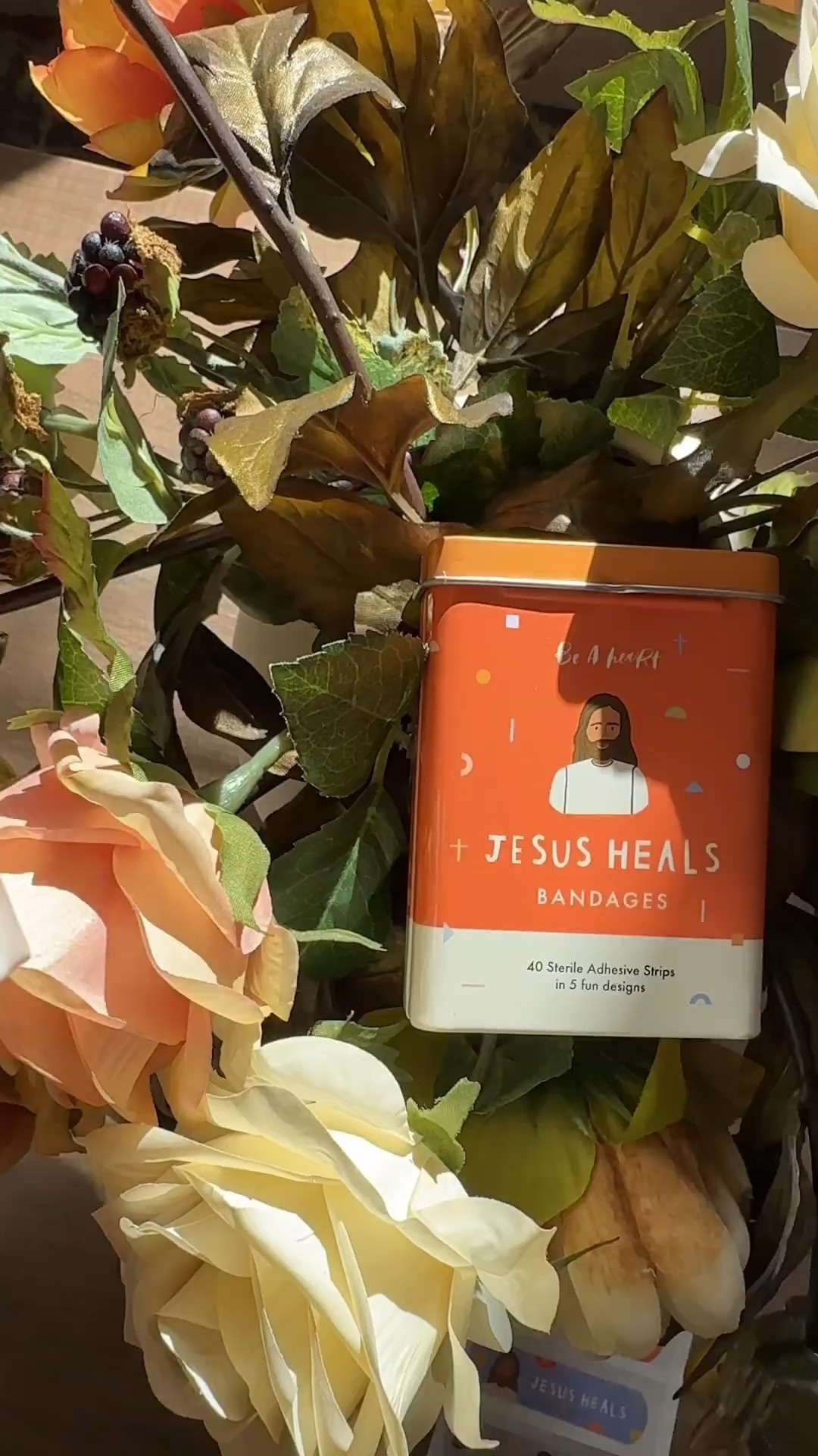 My favorite first aid Mama find! 🙌✨

#LTKfamily #LTKkids #LTKVideo