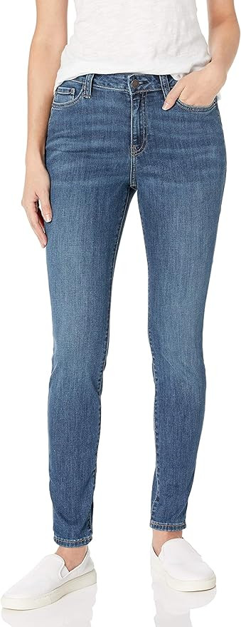 Amazon Essentials Women's Skinny Jean | Amazon (US)