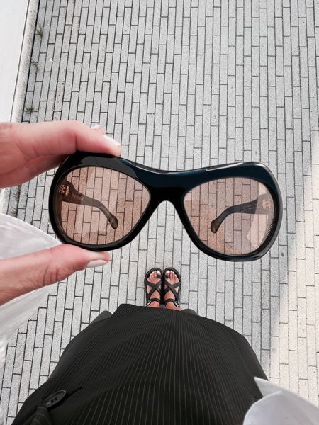 New vintage inspired sunglasses made in Japan - now on sale - better be quick 🥽

#blacksunglasses #oversize #coloredsunglasses #porttanger

#LTKeurope #LTKxNSale #LTKstyletip