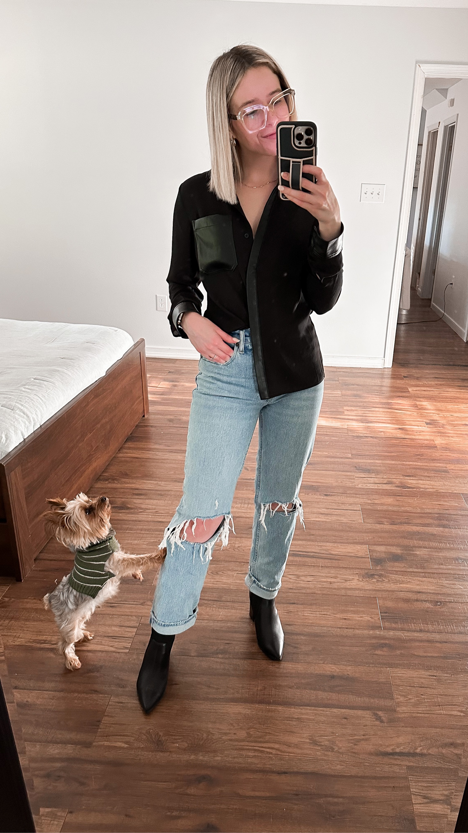 Express Faux Leather Pocket Tipped Relaxed Portofino Shirt XS TTS but would prefer a small. Doesn’t tuck in fully that well with the leather down the middle but a partial tuck works

Abercrombie Ultra High Rise 90s straight jeans 25s TTS

Sock booties TTS


#LTKstyletip #LTKSeasonal #LTKworkwear